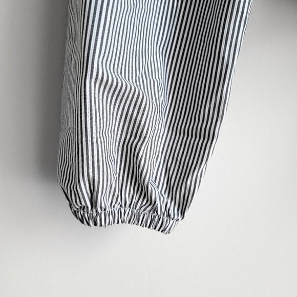 NWOT Xhilaration Long Sleeve Gray White Silver Striped Lace Up Tie Crop Top - Picture 3 of 8